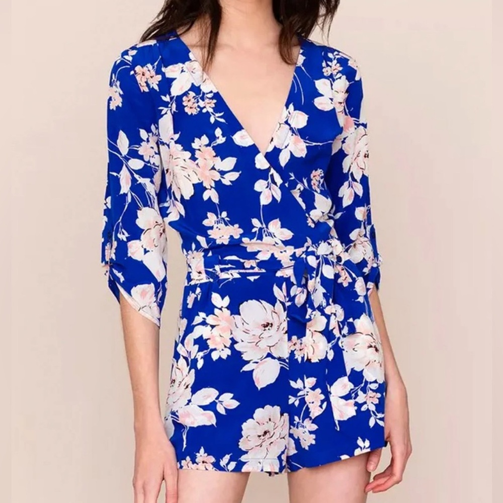 NWT Yumi Kim blue / white / pink silk floral romper - women’s size medium 🌸